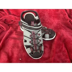 Wonder Nation Closed Toe Black & Gray Sandal [Boy's Size 5